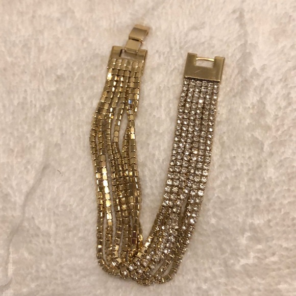 Costume Jewelry Gold-Tone Bracelet - Picture 3 of 4